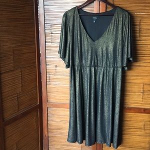Black/Gold Shimmer Dress by Torrid Size 3